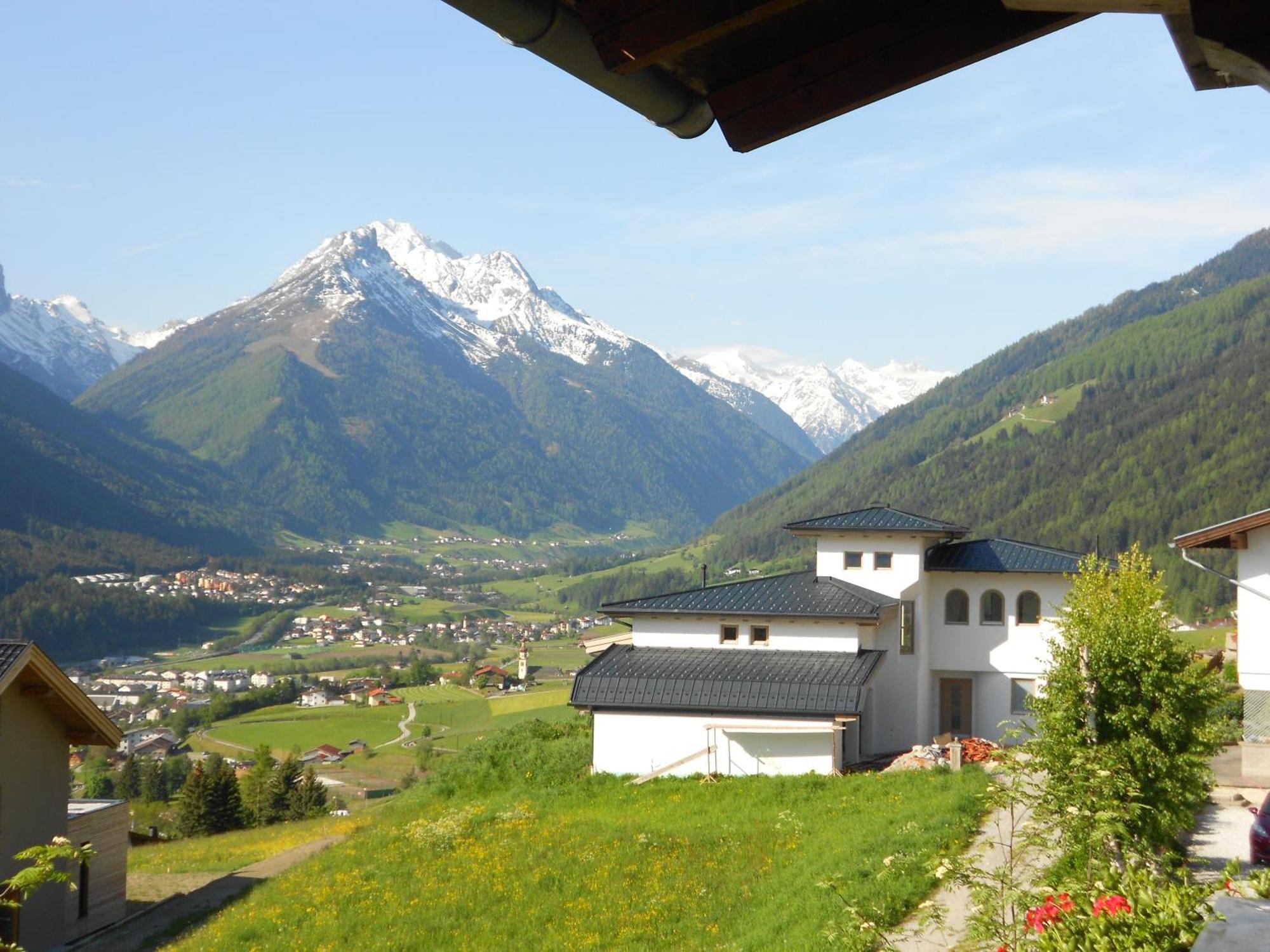 Haus Leitgeb Daire Telfes im Stubai Dış mekan fotoğraf
