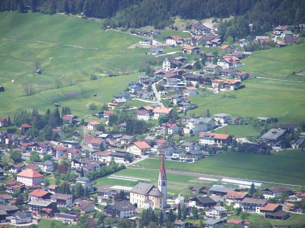 Haus Leitgeb Daire Telfes im Stubai Dış mekan fotoğraf