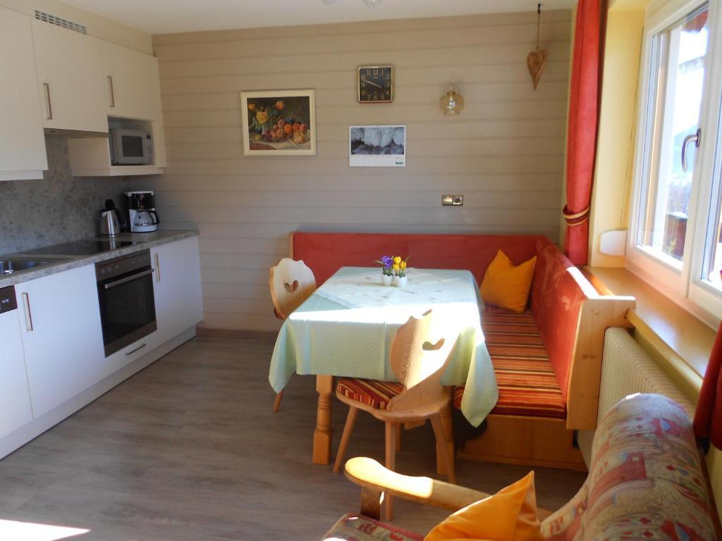 Haus Leitgeb Daire Telfes im Stubai Dış mekan fotoğraf
